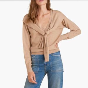 Veronica Bread V-Neck Wool Leni Sweater In Camel